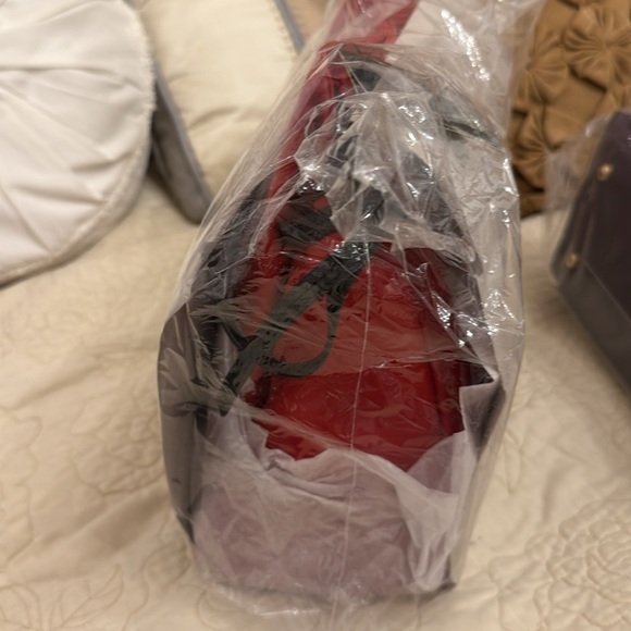 Badgley Mischka Red Women's Bag new - Picture 11 of 14